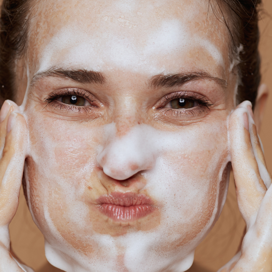 Limpiadores faciales naturales para distintos tipos de piel