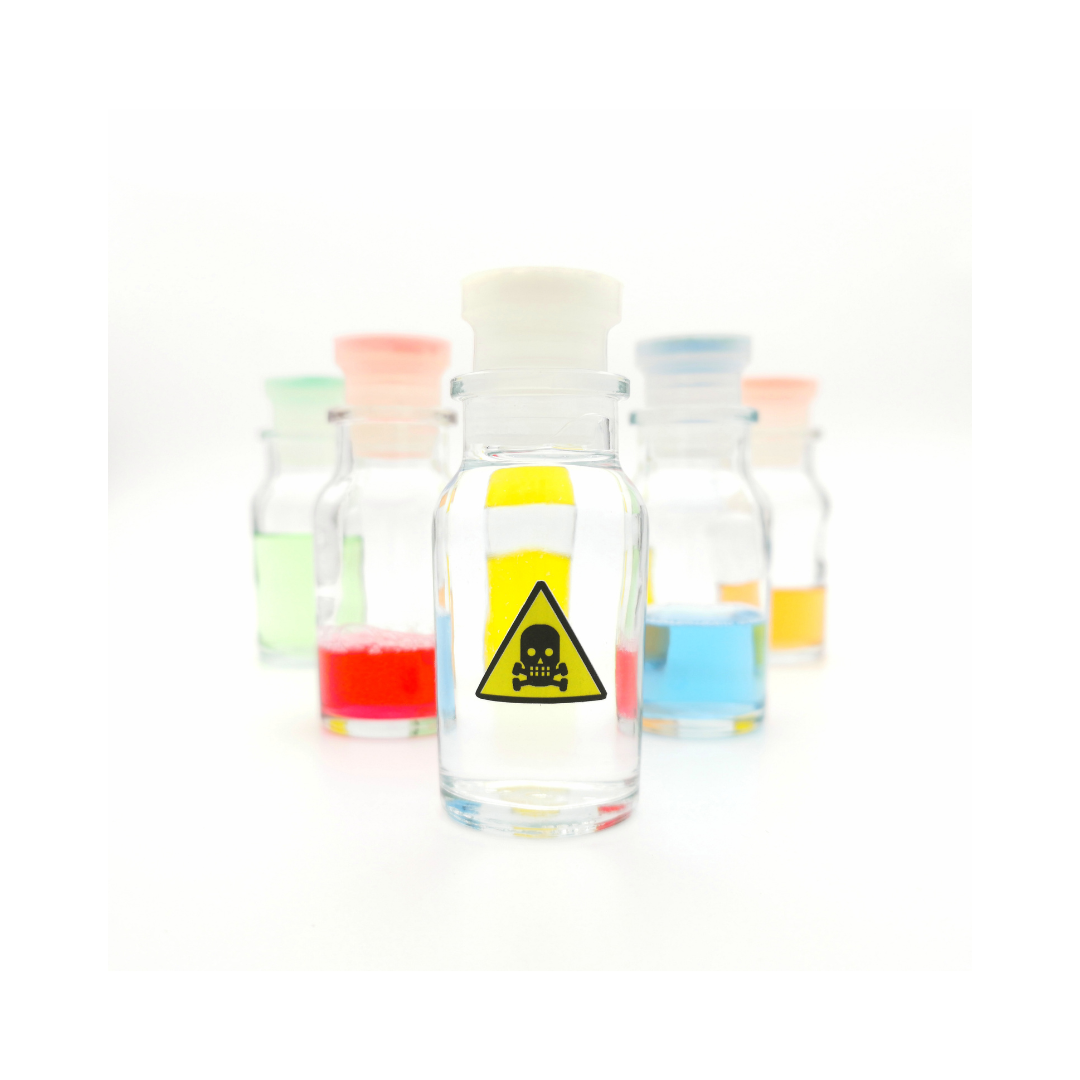 Etiqueta INCI de un cosmético natural con la lista de ingredientes
