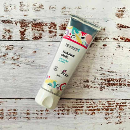 Exfoliante facial con esferas de arroz