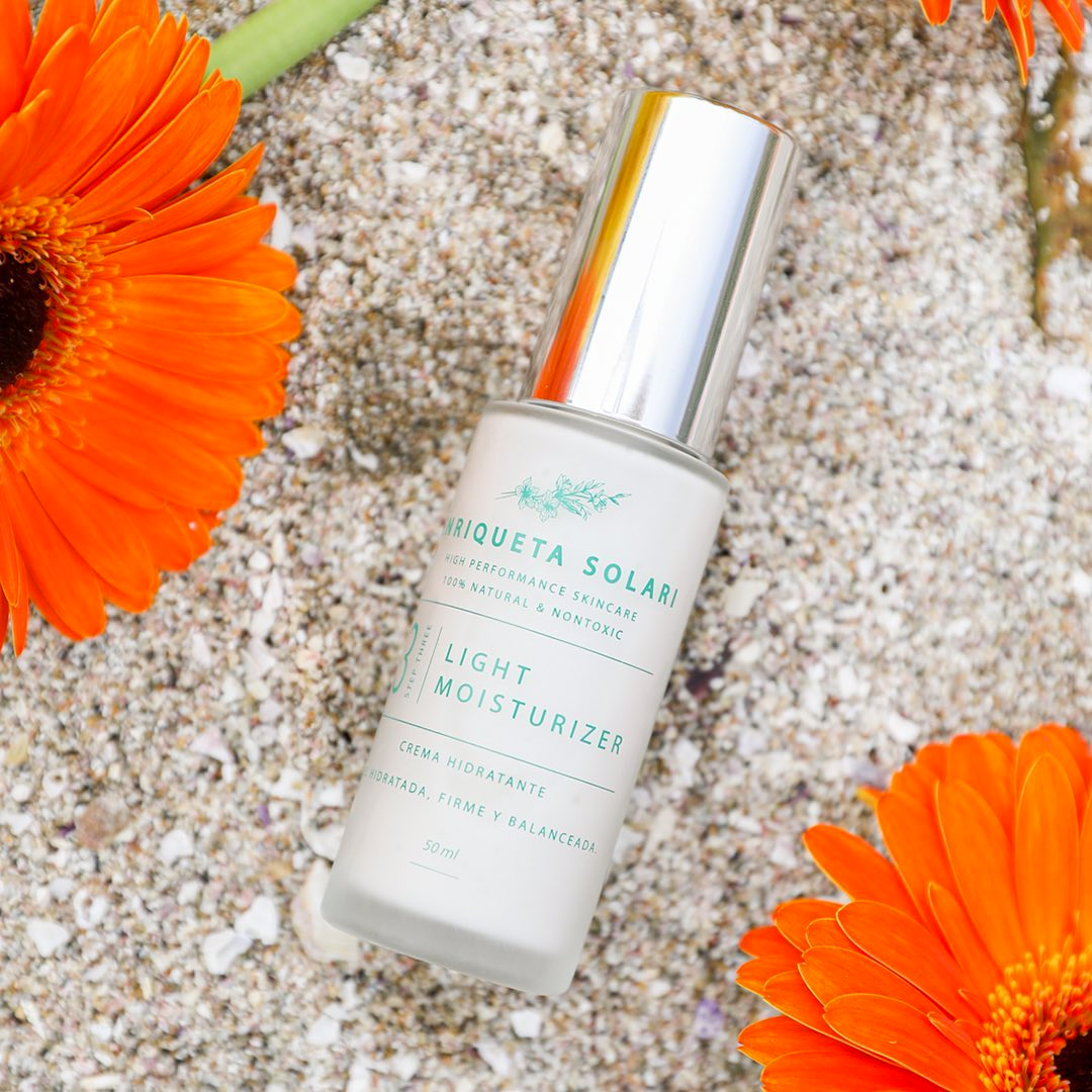 Light Moisturizer 50ml - Hidratación profunda con efecto calmante
